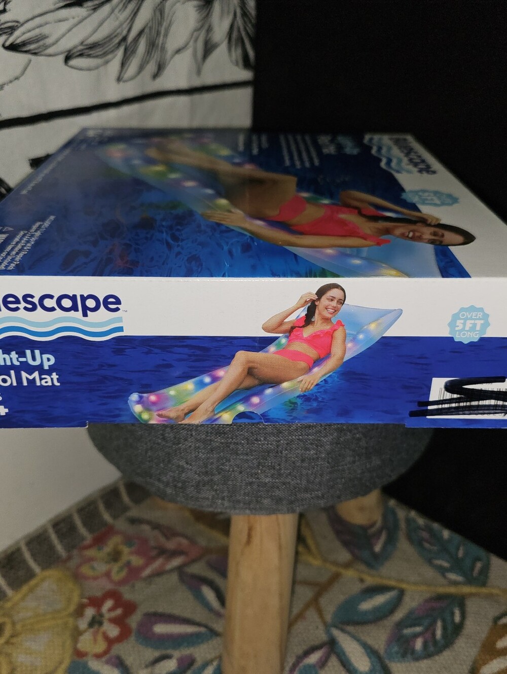 Bluescape Inflatable Pool Mat/Float, Color-Changing LED Light-Up, Waterproof 🆕 - Picture 3 of 7